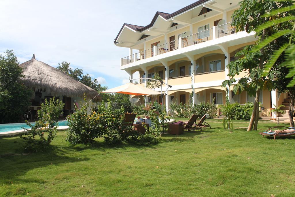 Vanilla Sky Dive Resort Bolod  Exterior photo